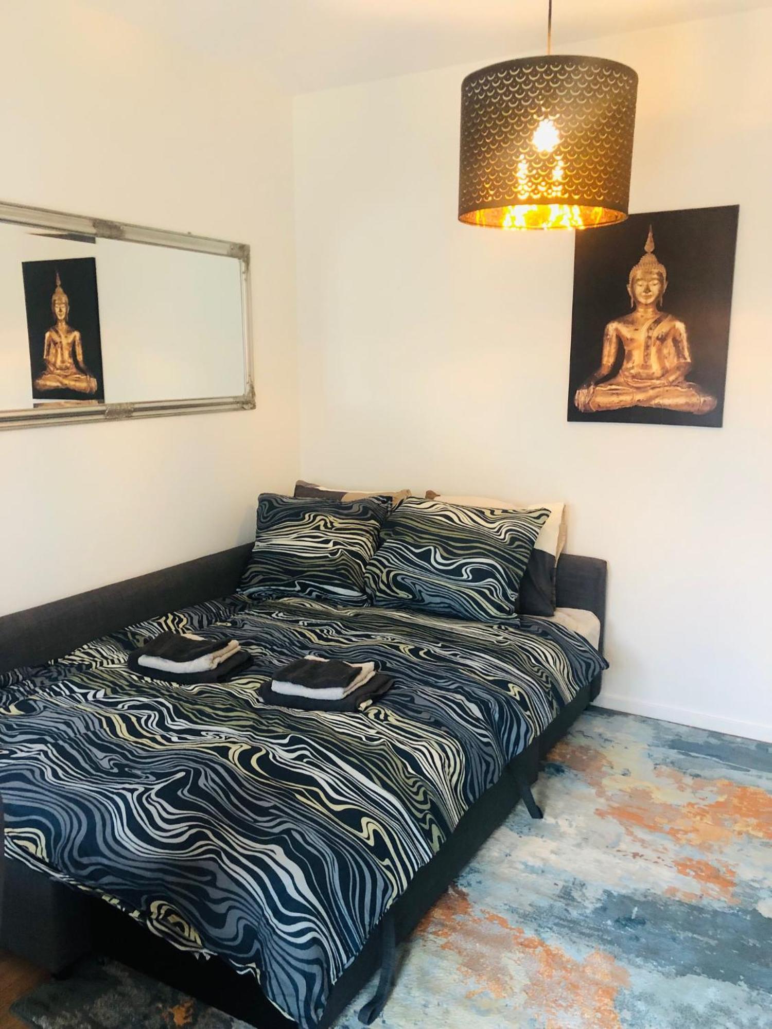 City Zen Apartment Enschede !Free Private Parking Dış mekan fotoğraf