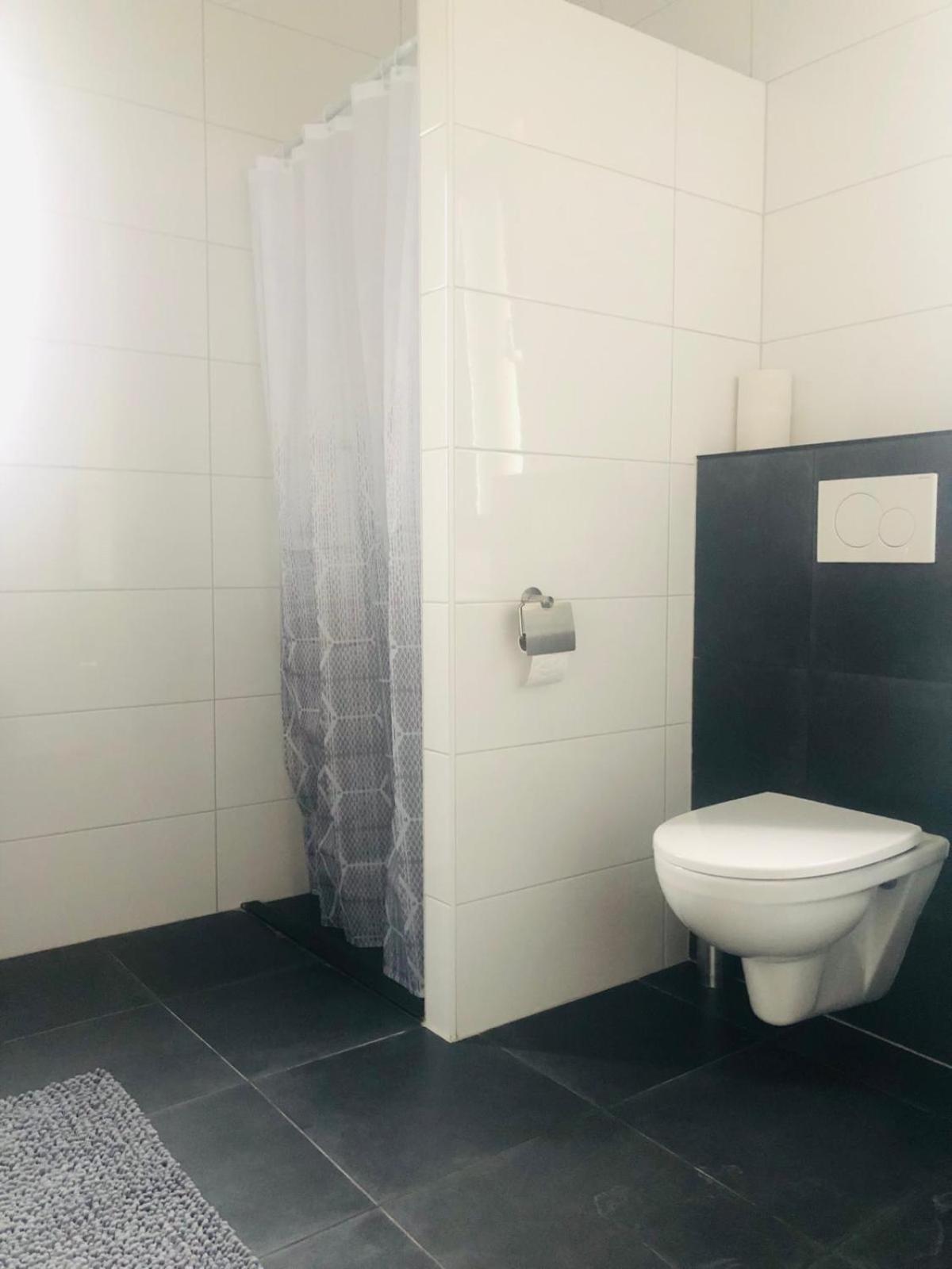 City Zen Apartment Enschede !Free Private Parking Dış mekan fotoğraf