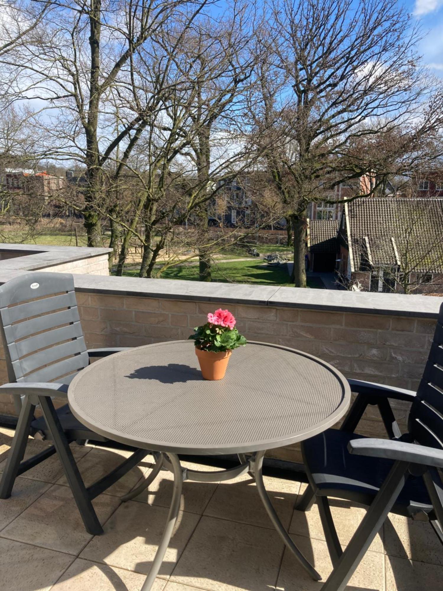City Zen Apartment Enschede !Free Private Parking Dış mekan fotoğraf